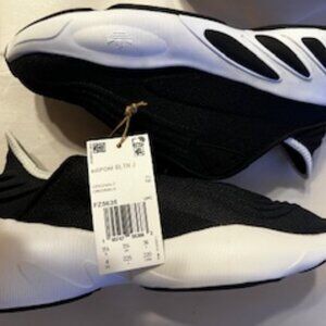 Adifom SLTN J 'Black White'